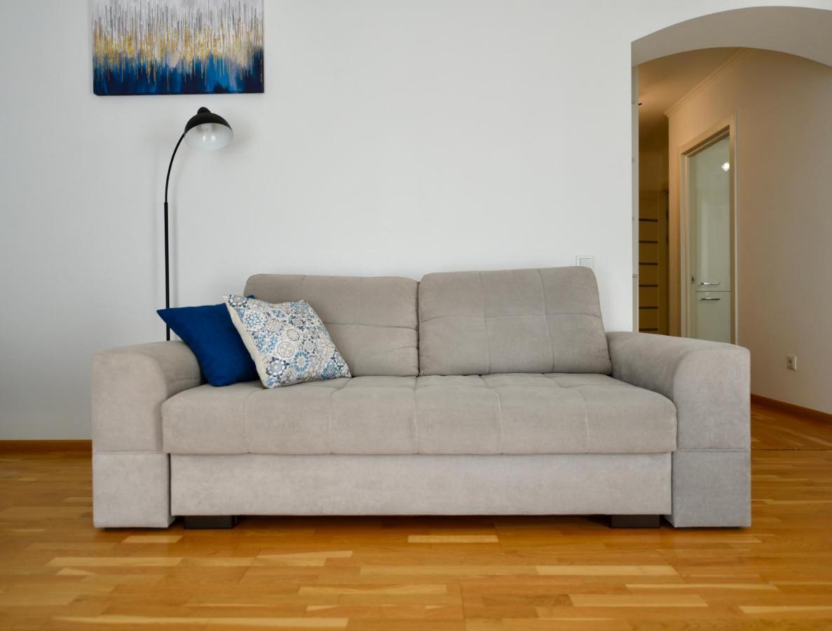 Cozy Apartment Next To The Park テルノーピリ エクステリア 写真